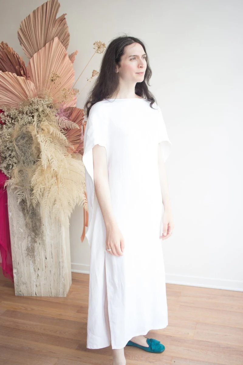Anushka Diana Linen Caftan (White) - Image 4