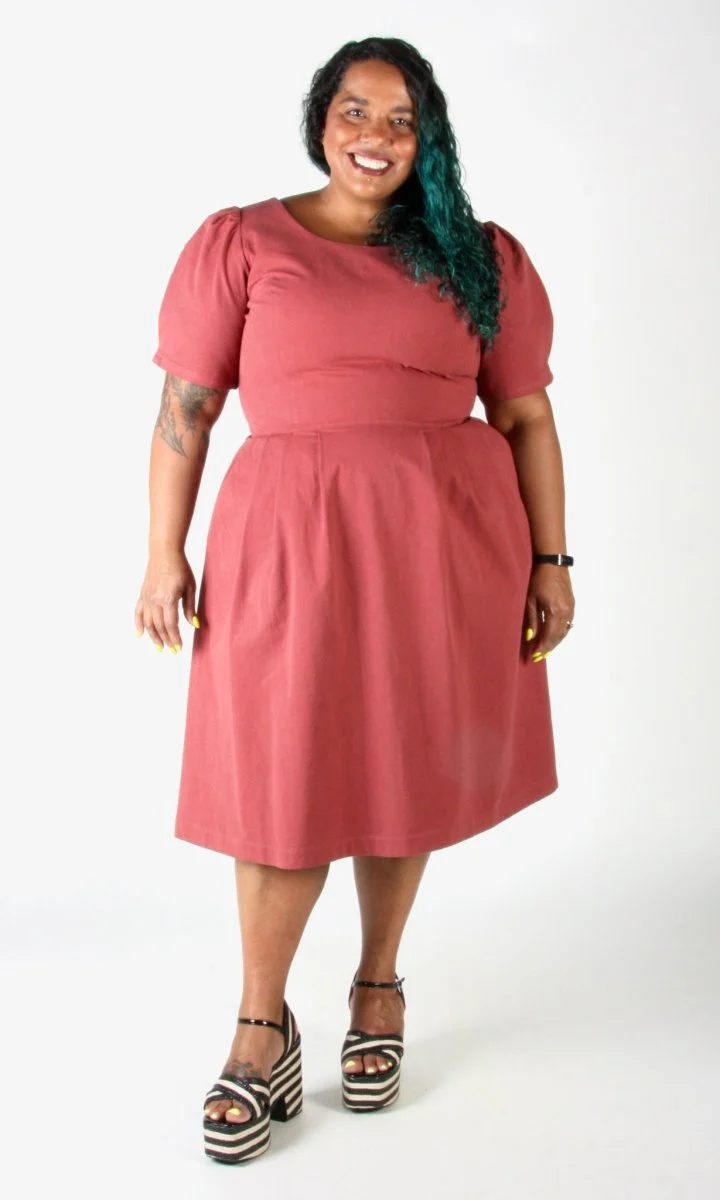 Birds of North America Crag Martin Dress (Rosewood) - Image 6
