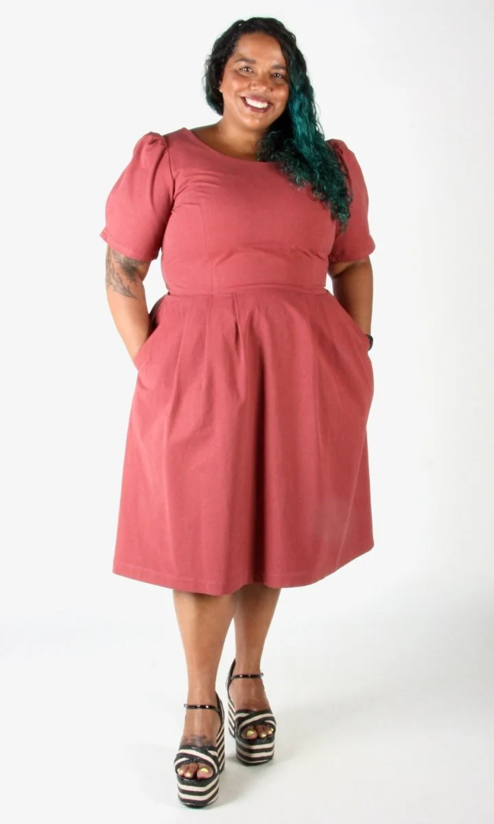 Birds of North America Crag Martin Dress (Rosewood) - Image 7