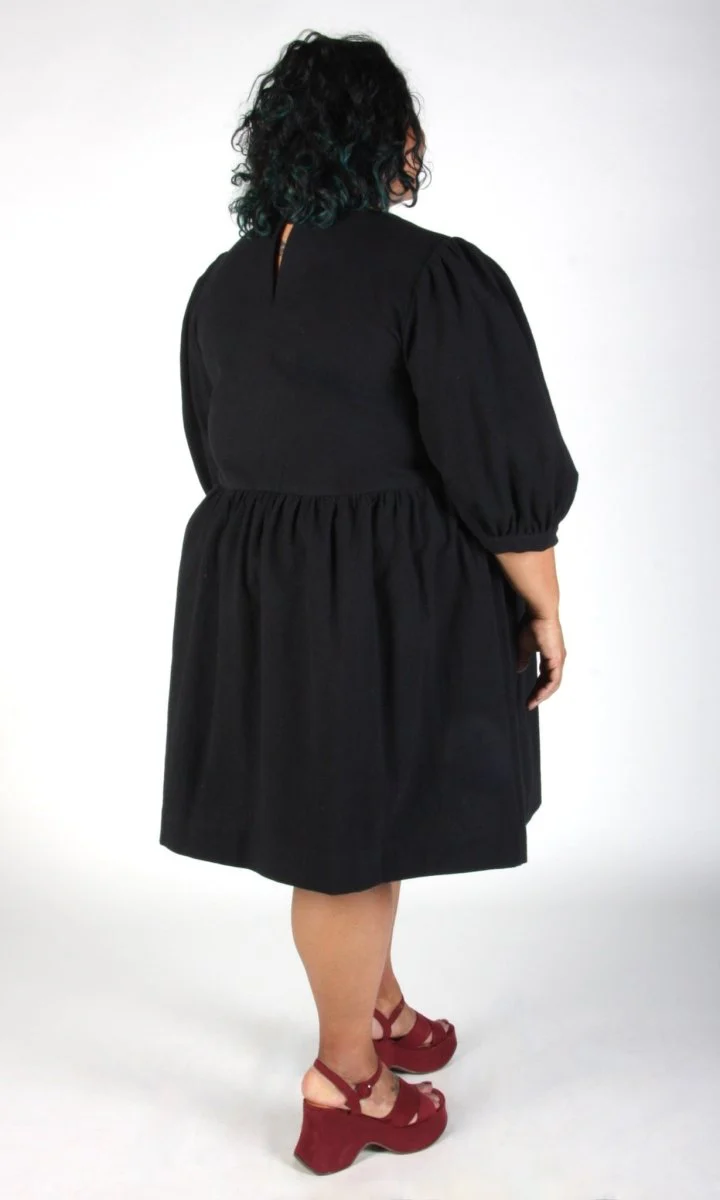 Birds of North America Flowerpiercer Dress (Black) (Online Exclusive) - Image 9