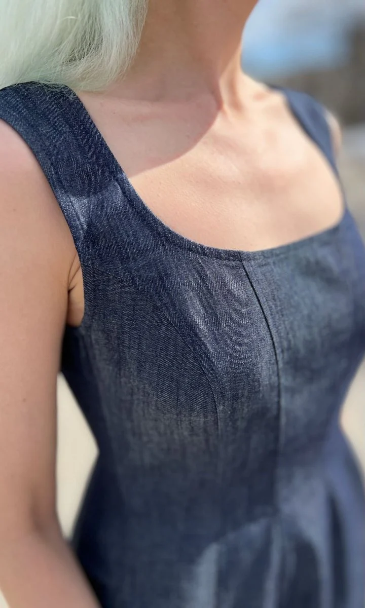 Birds of North America Honey Buzzard Dress (Dark Wash) - Image 7