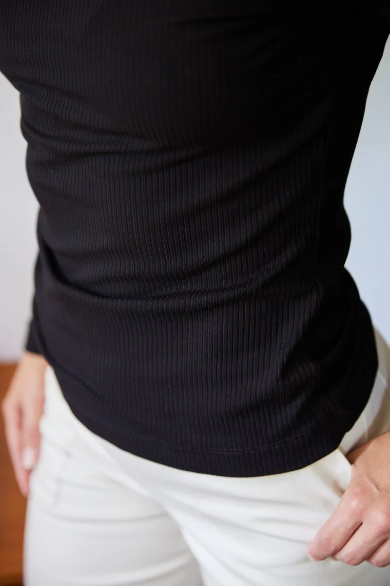 Birds of North America Nunchie Top - Black (Online Exclusive) - Image 4