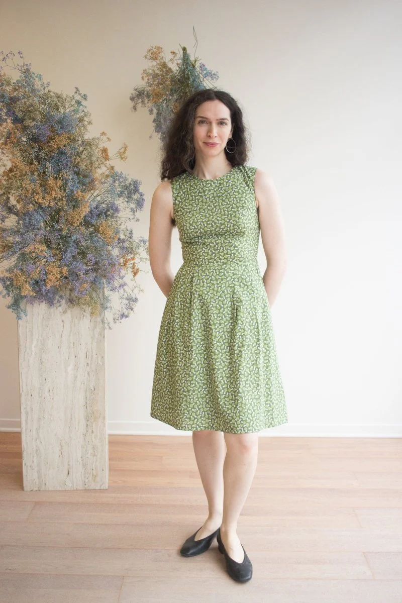 Birds of North America Peafowl Dress (Greenies)