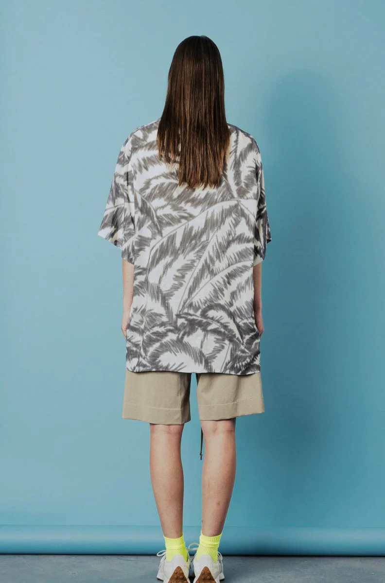 Bodybag Belize T-Shirt - Burgundy or Grey Palm Print (In Store) - Image 11