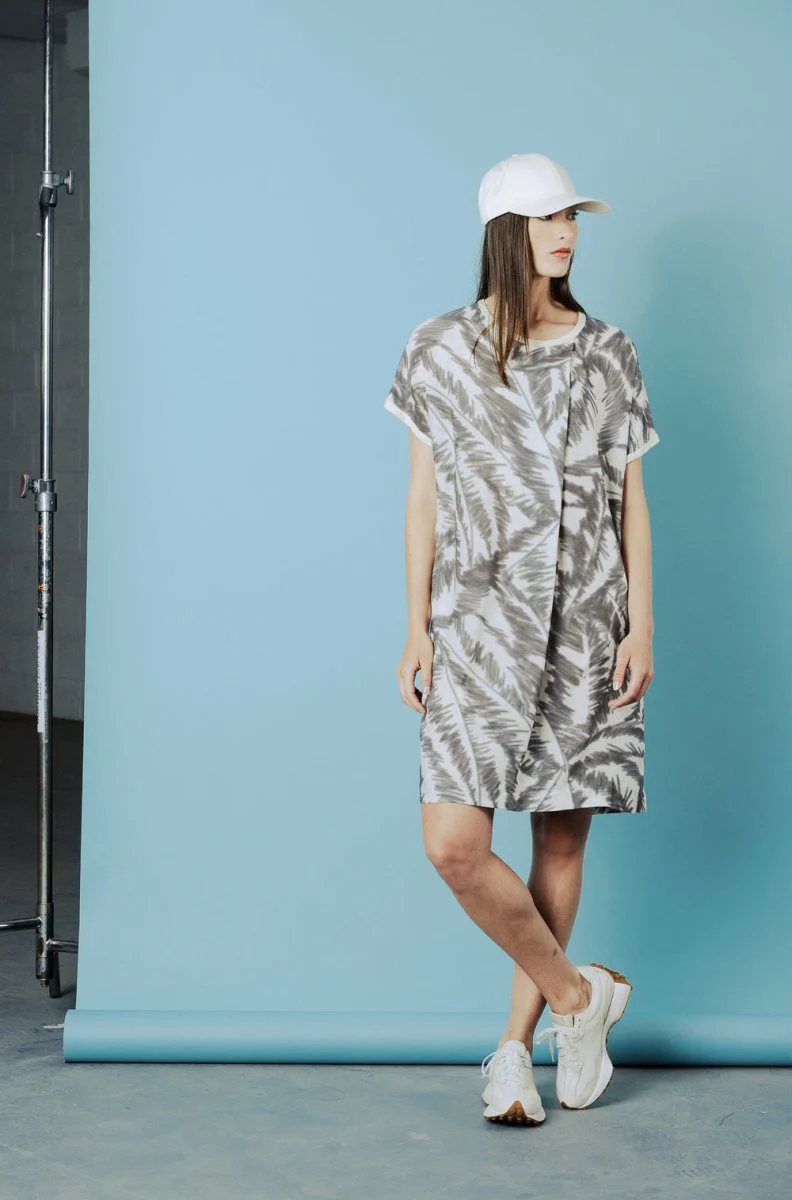 Bodybag Calypso Dress - Grey Palm Print (Online Exclusive) - Image 2