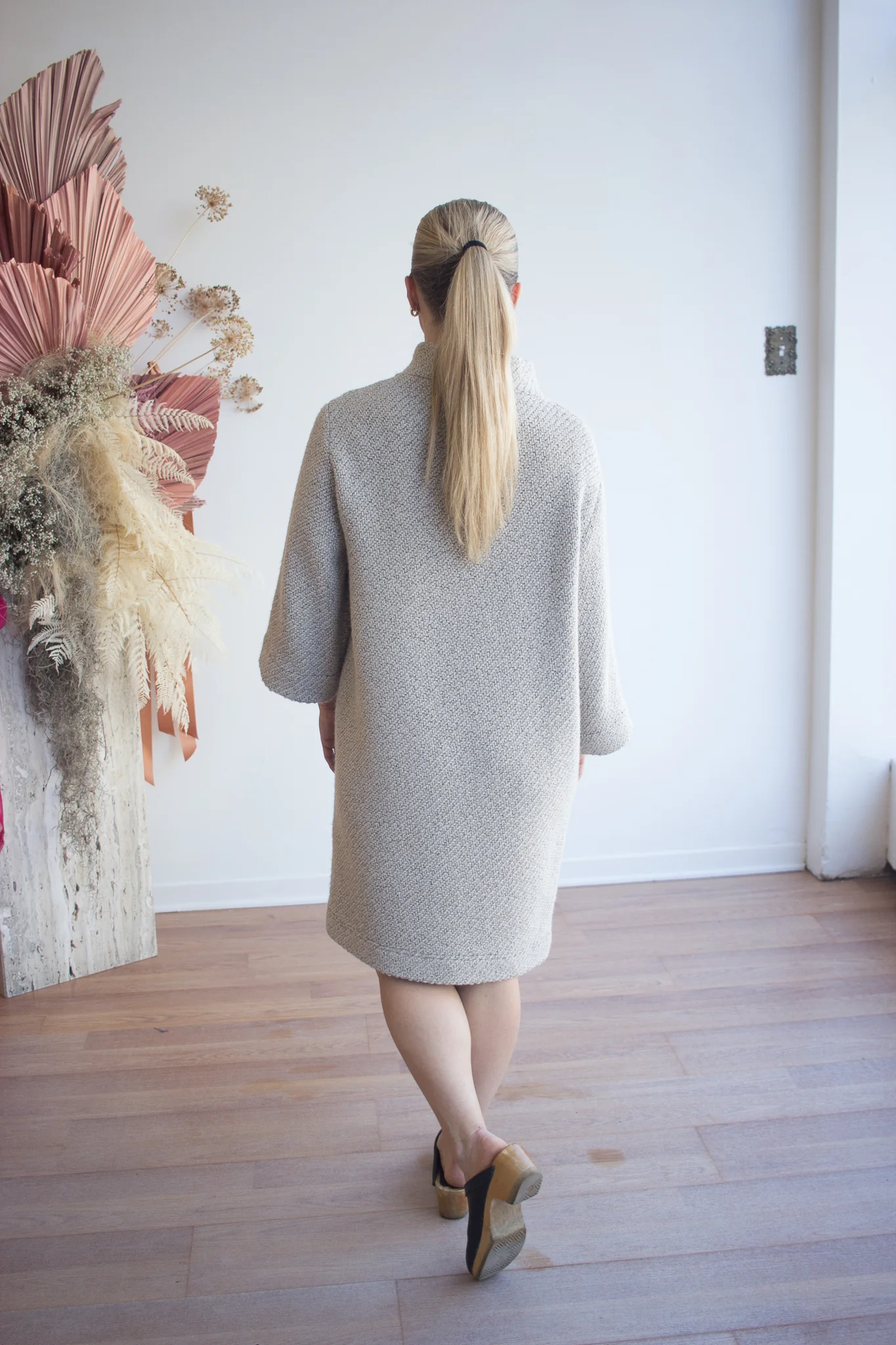 Bodybag Cambridge Dress (Sand or Black) (Online Exclusive) - Image 3