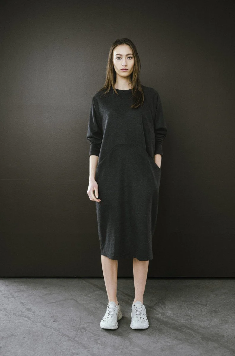 Bodybag Skye Dress - Charcoal or Sand (Online Exclusive) - Image 4