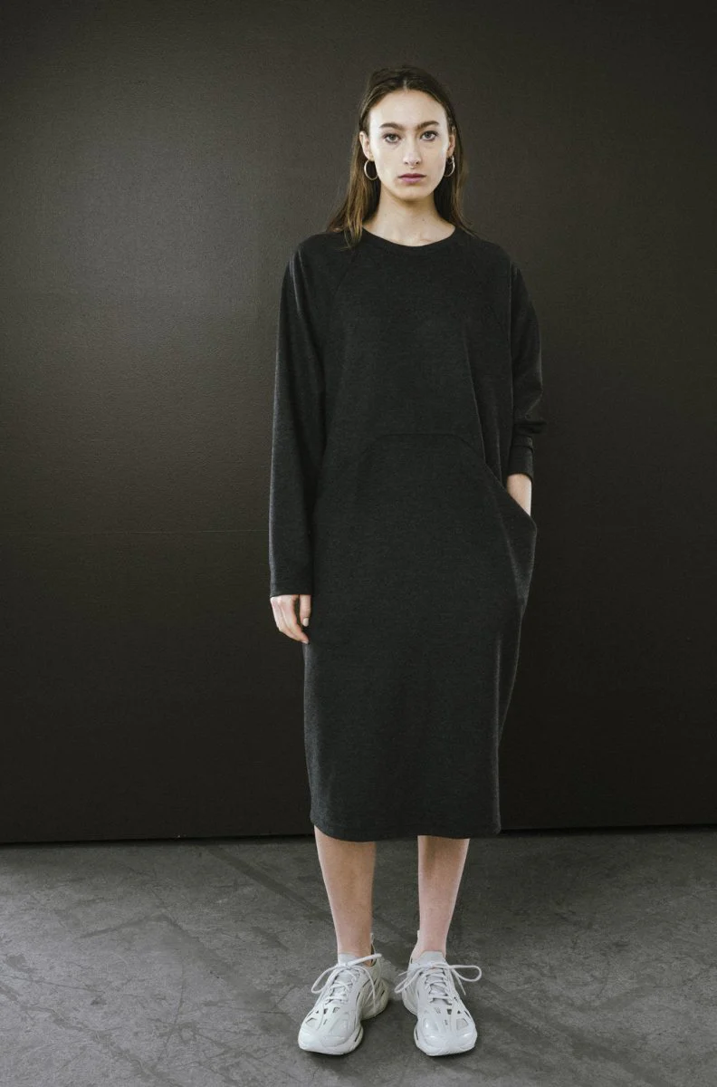 Bodybag Skye Dress - Charcoal or Sand (Online Exclusive) - Image 5