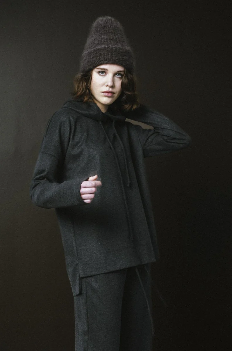 Bodybag Skye Hoodie - Sand or Charcoal (Online Exclusive) - Image 9