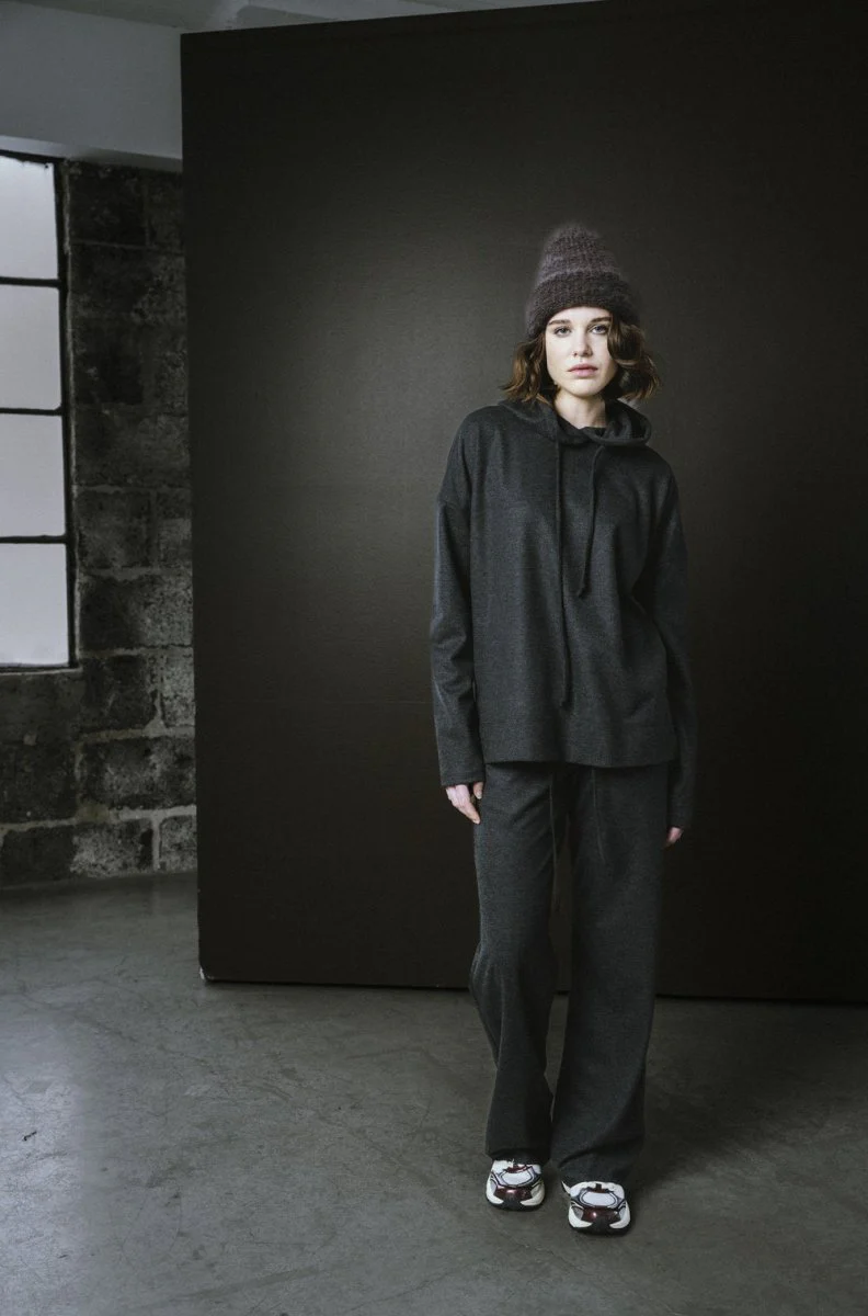 Bodybag Skye Pants - Charcoal or Sand (Online Exclusive) - Image 5