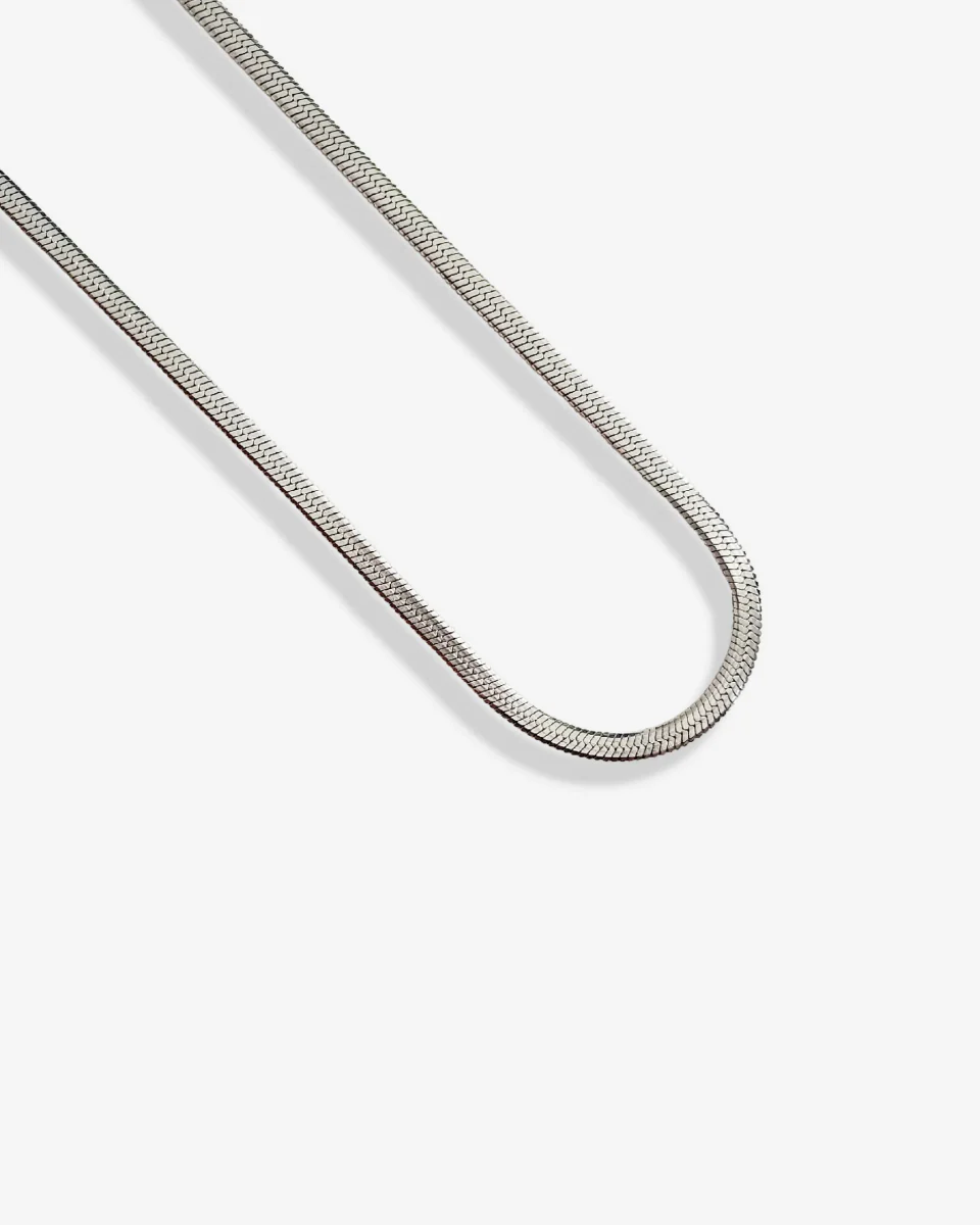 CoutuKitsch Amara Chain Necklace (Gold or Silver) - Image 6