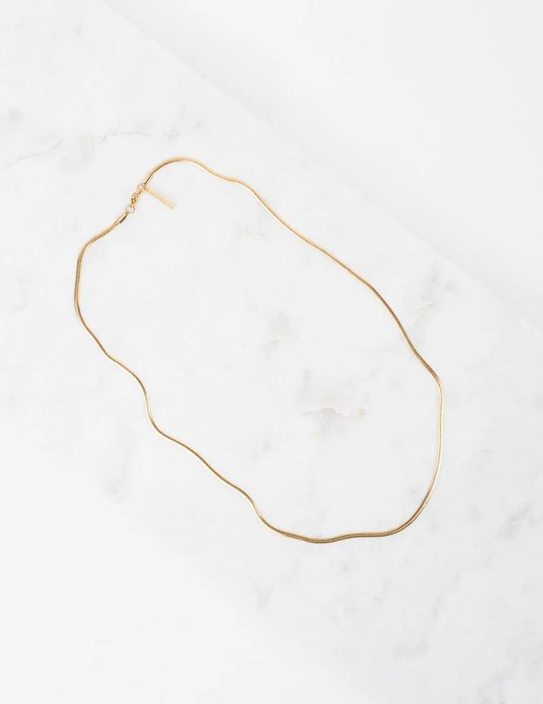 CoutuKitsch Grace Chain Necklace (Gold or Silver) - Image 5