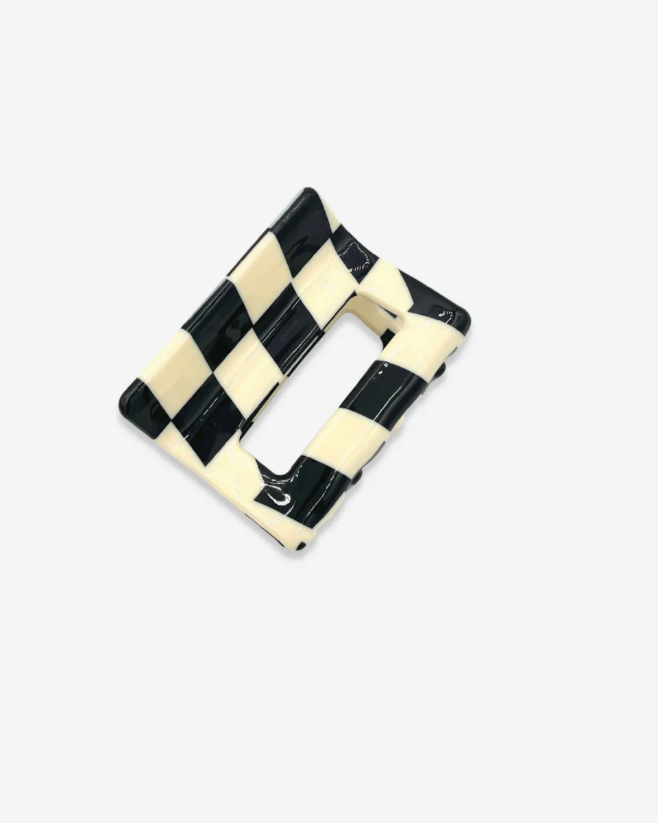 CoutuKitsch Josephine Hair Clip - Image 5