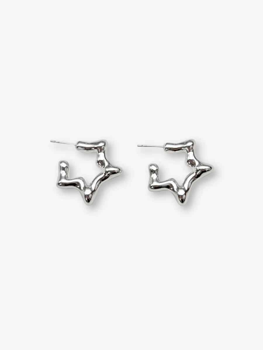 CoutuKitsch Puffy Star Hoops - Image 5