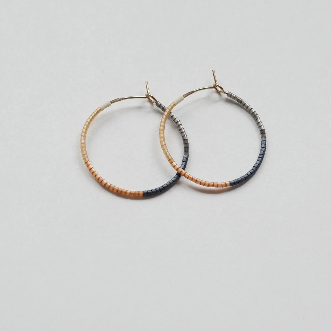 Daldanea Esen Hoop Earrings (Multiple Sizes)