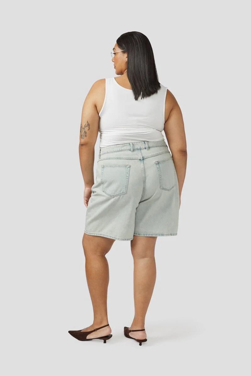Decade Studio Bonnie Shorts - Beja or Lousa (Online Exclusive) - Image 3