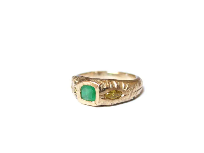 Elaine Ho 14K Gold Ring (Emerald and Yellow Diamonds) - Image 4