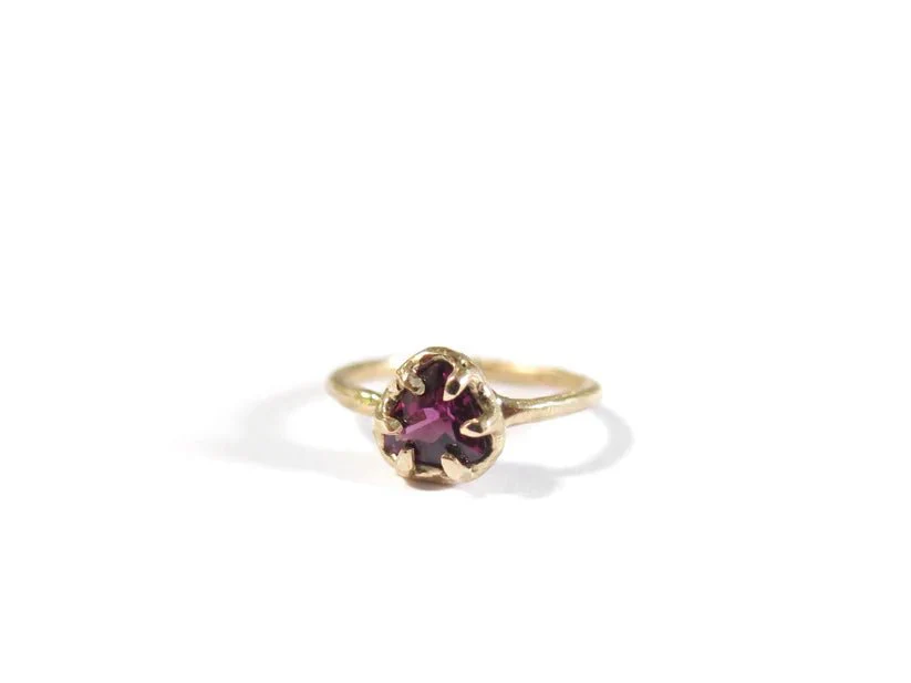 Elaine Ho 14K Gold Ring (Rhodolite Garnet)