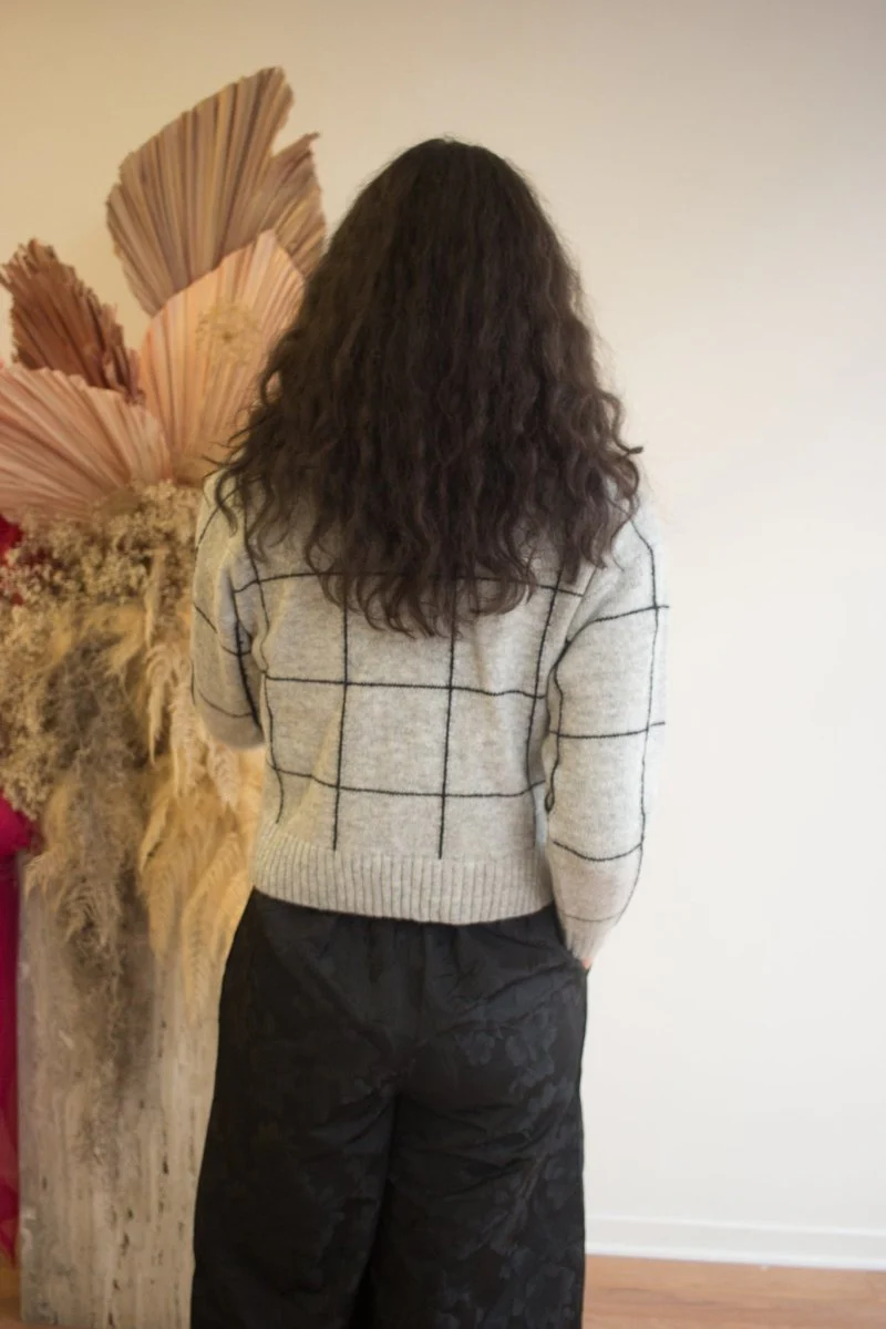 Eve Gravel Nyabel Knit - Black or Grey (Online Exclusive) - Image 3