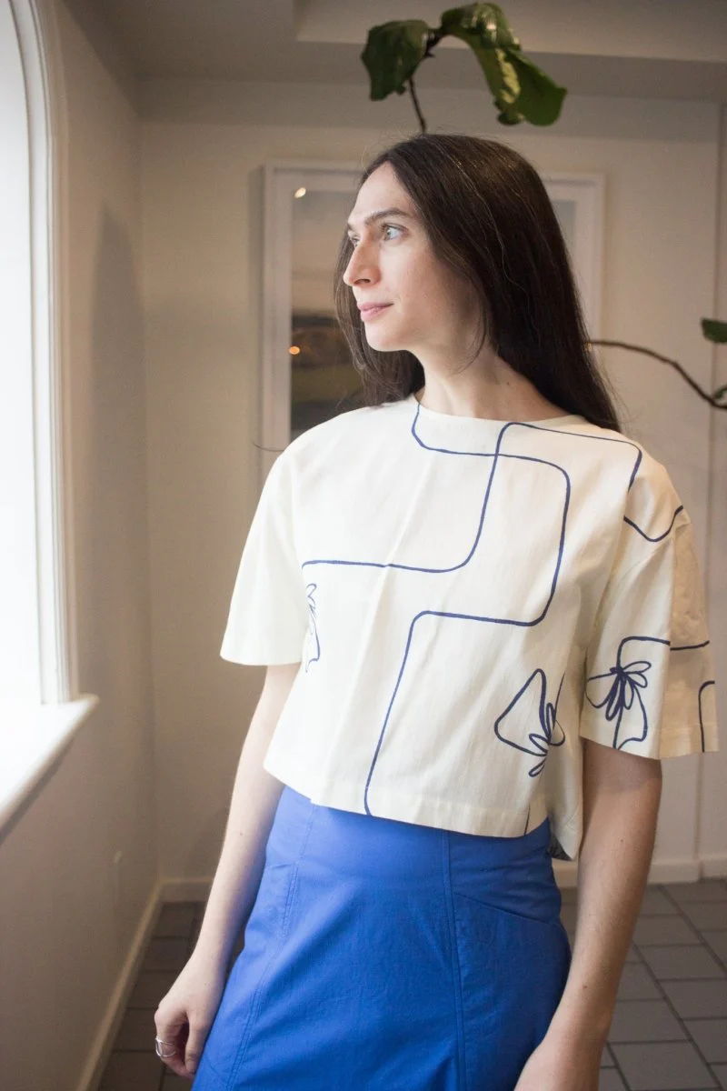 Eve Gravel Brooke Top - Blue Flower (In Store)