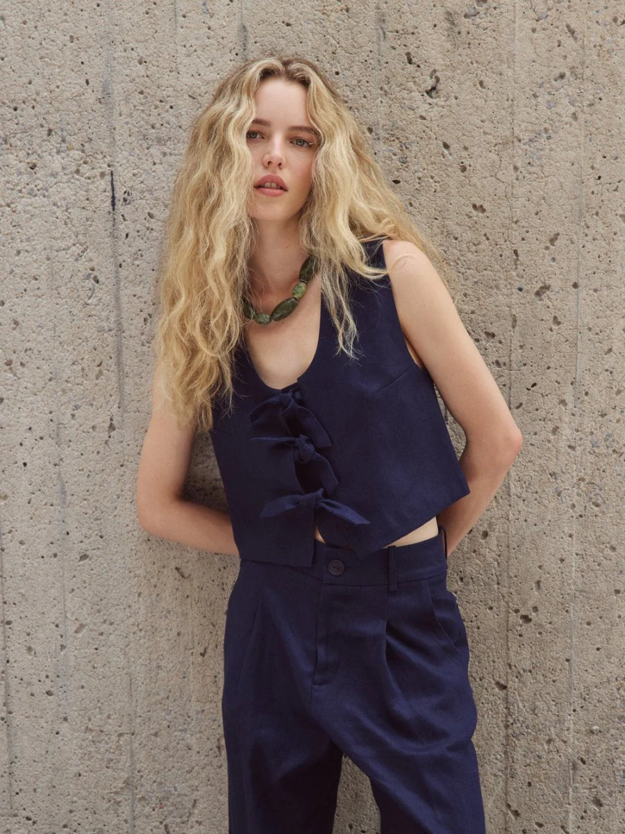 Eve Gravel Saxon Vest - Various Colours (Online Exclusive) - Image 11