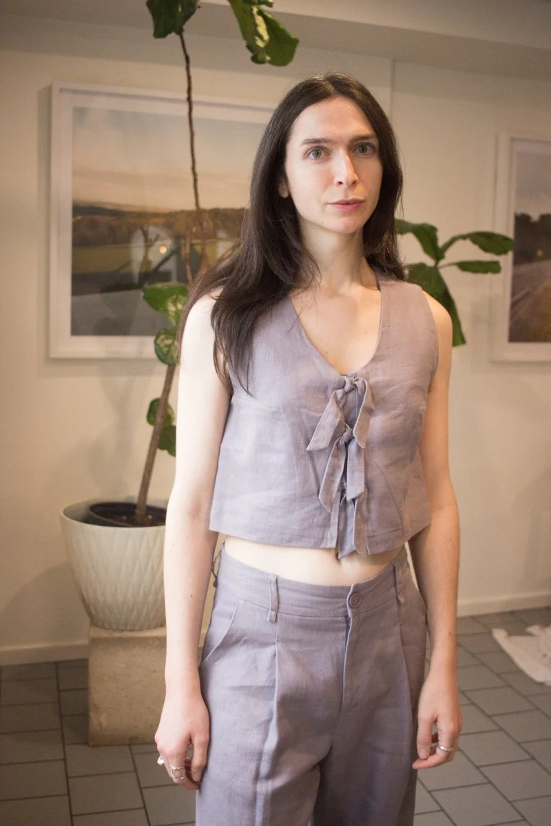 Eve Gravel Saxon Vest - Various Colours (Online Exclusive) - Image 2