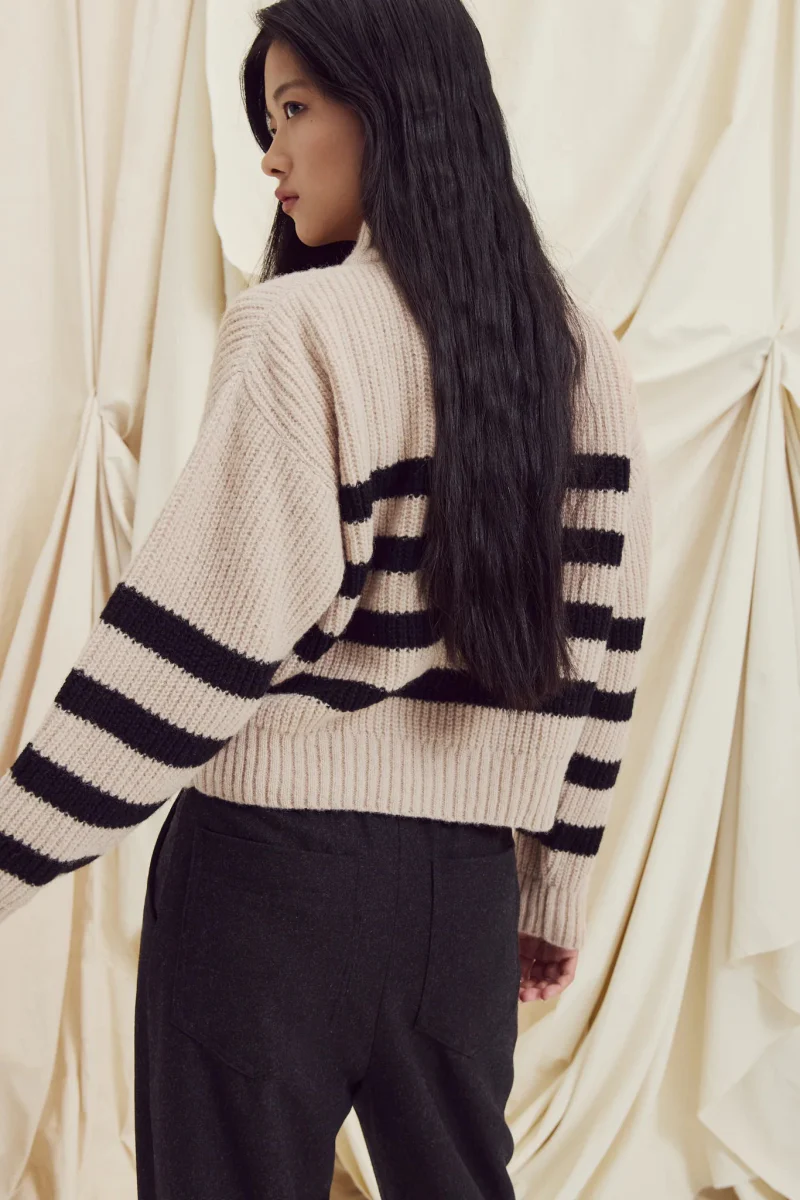 Eve Gravel Yalla Knit - Black or Navy (Online Exclusive) - Image 8