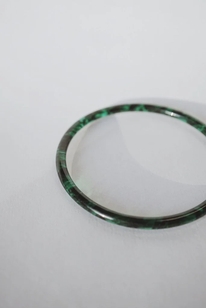 Foe & Dear Leone Bangle (Emerald) - Image 3