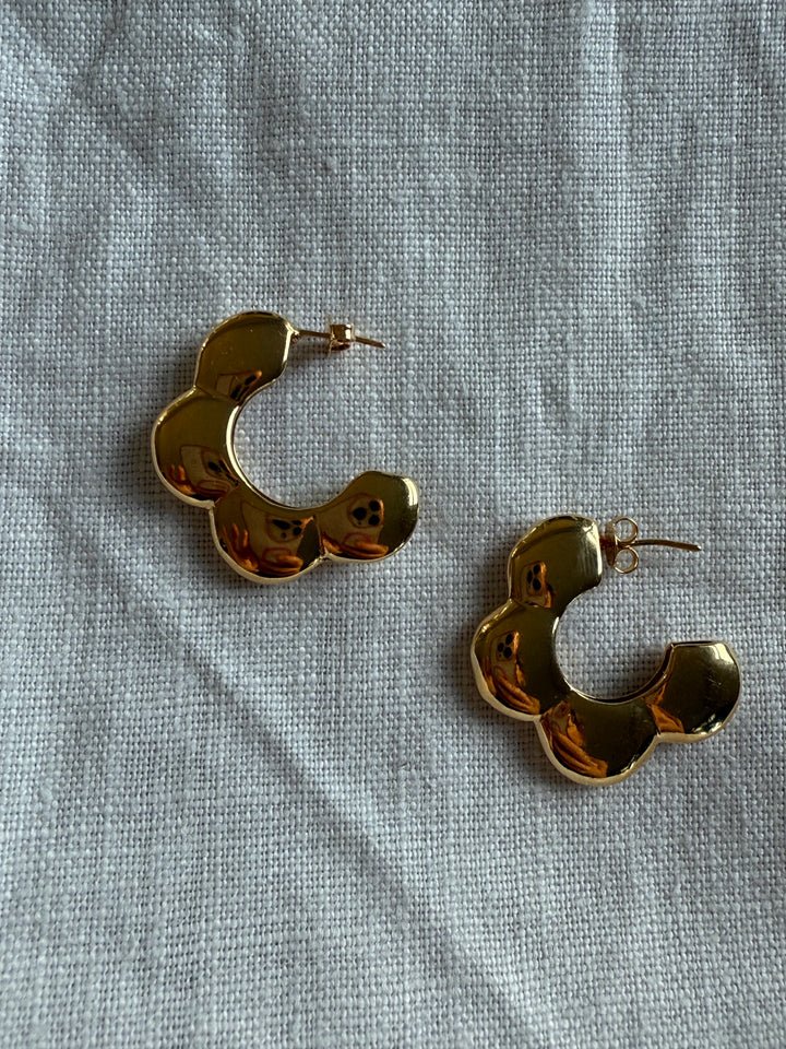 Hailey Jane Cielo Hoops - Image 4