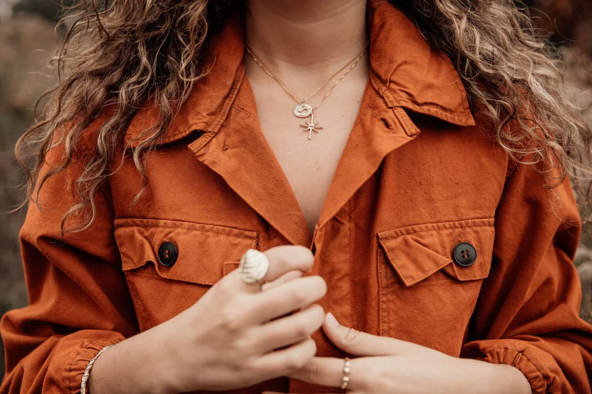 Hawkly Attune Medallion Necklace (Bronze or Silver) - Image 3