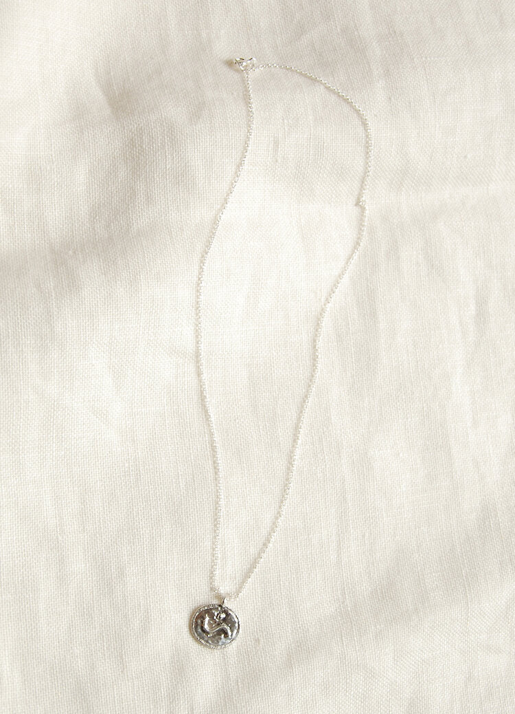 Hawkly Attune Medallion Necklace (Bronze or Silver) - Image 5