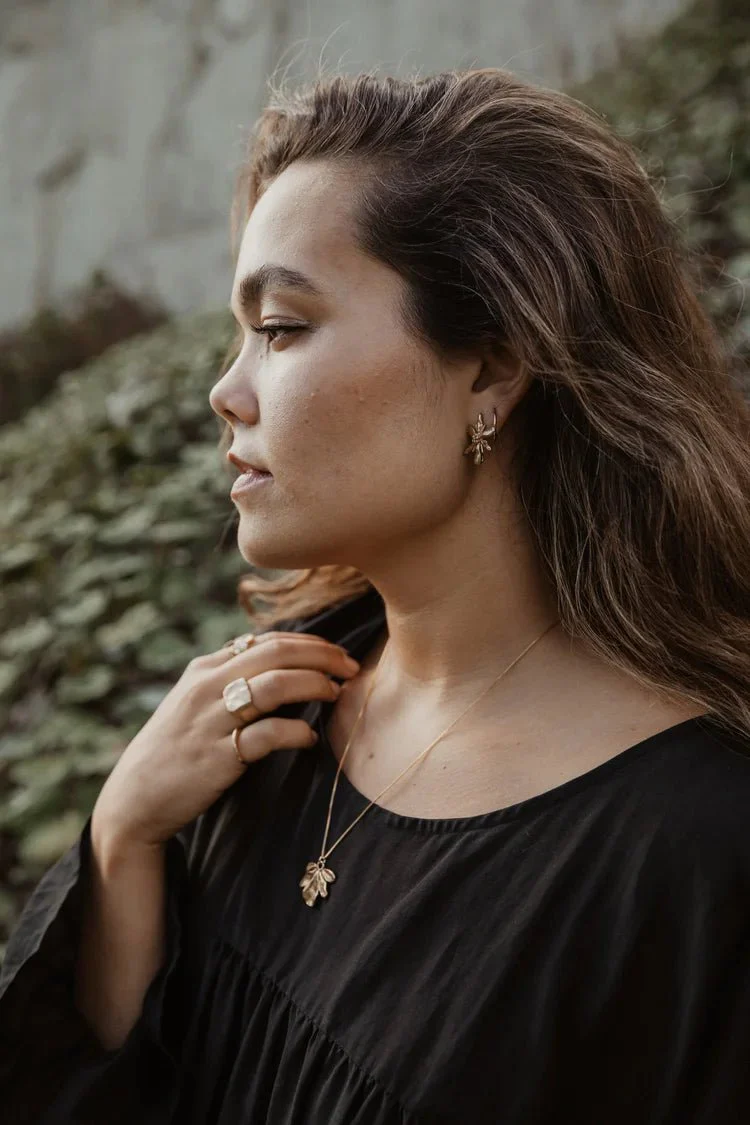 Hawkly Fauna Necklace (Bronze or Silver) - Image 4
