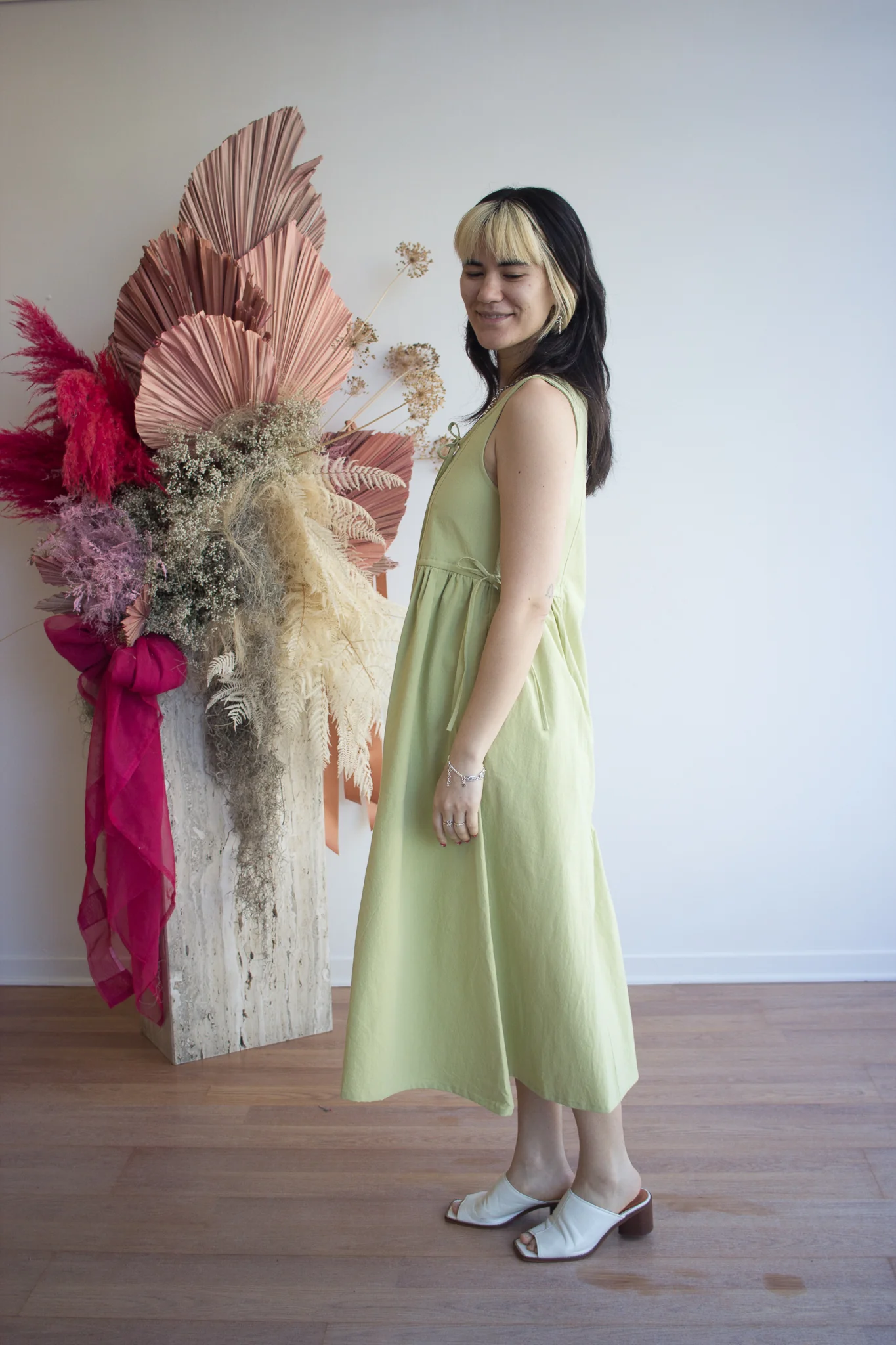 Hijulez Patio Dress (Pear Green) - Image 4