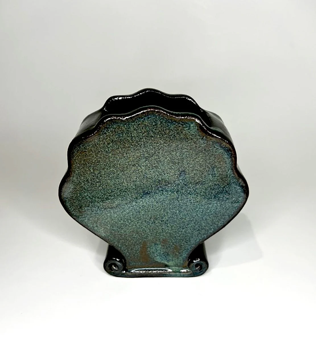 Kiki Bridges Venus Shell Vase (Night Beach) - Image 2