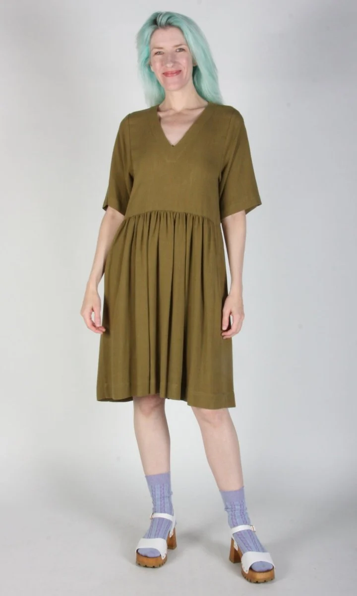 Birds of North America Kiskadee Dress - Golden Moss (Online Exclusive) - Image 6