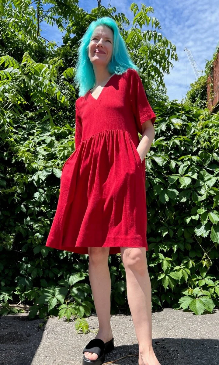 Birds of North America Kiskadee Dress - Red (Online Exclusive) - Image 10