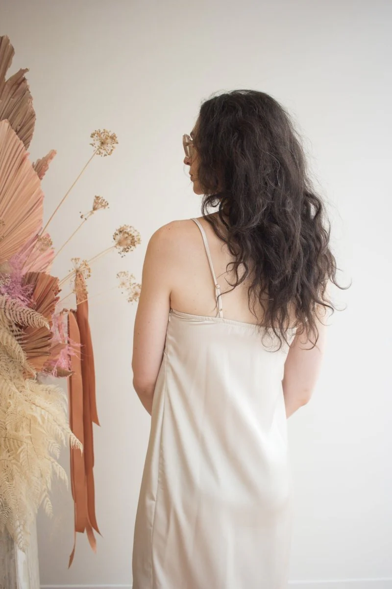 Korelli Ariel Dress (Champagne) - Image 4
