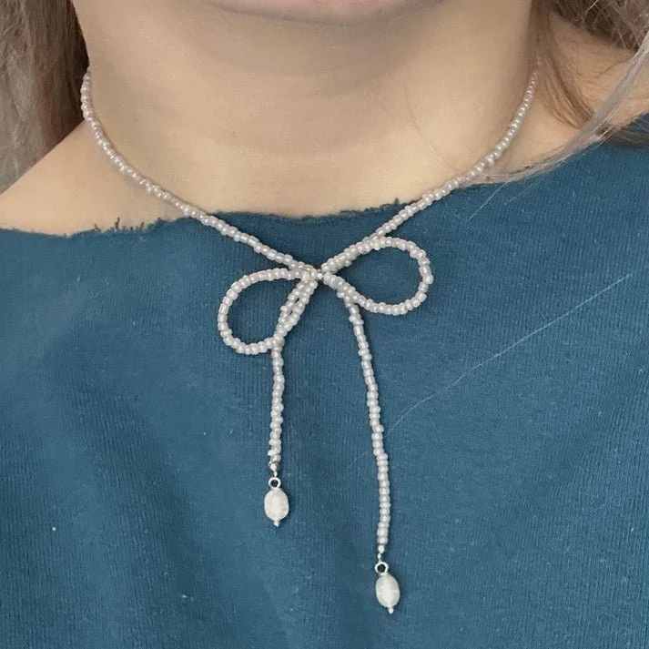 LILOU Gems Beaded Bow Necklace (Various Colours) - Image 7