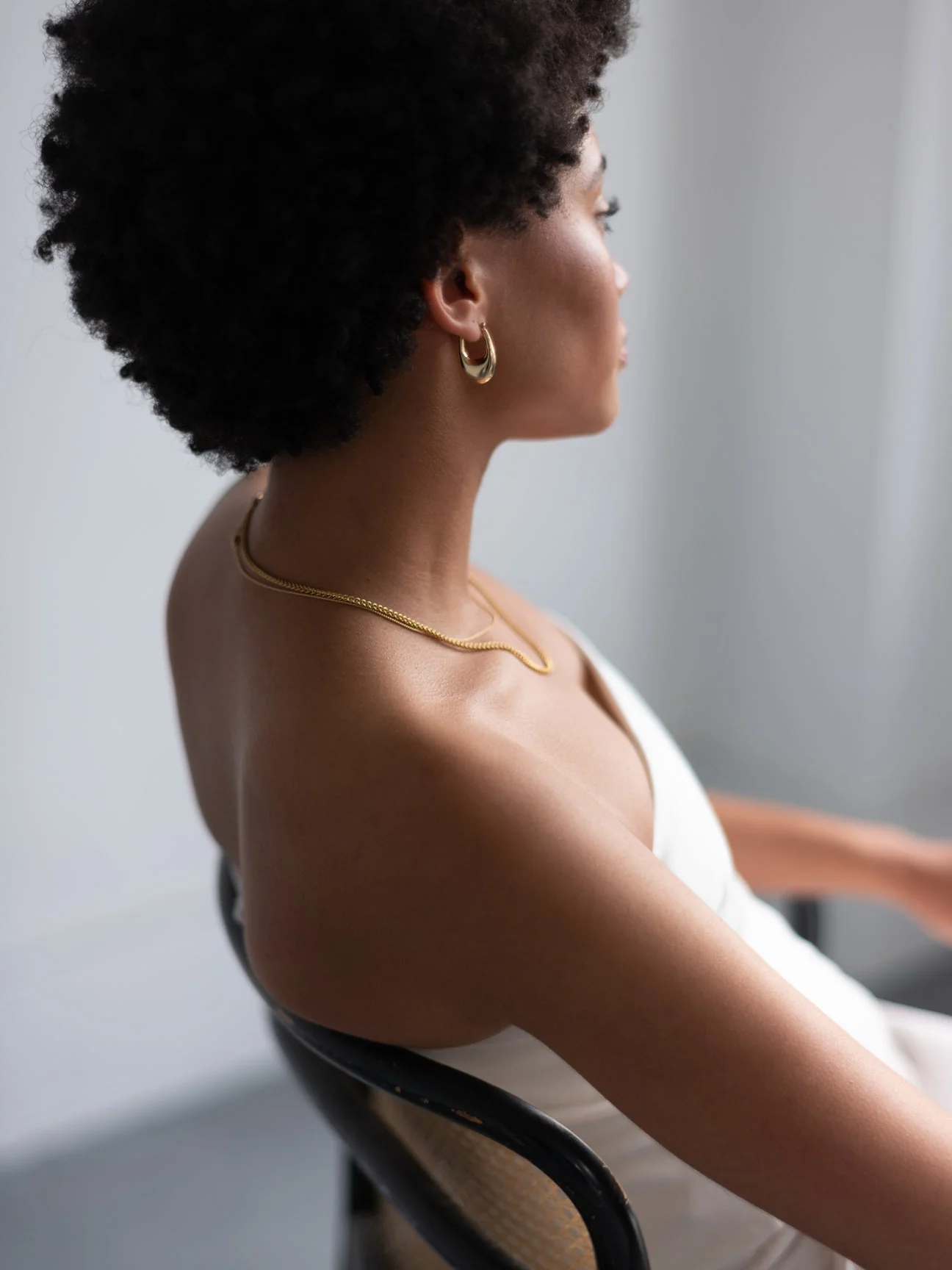 Lisbeth Emmeline Hoops (Gold or Silver)