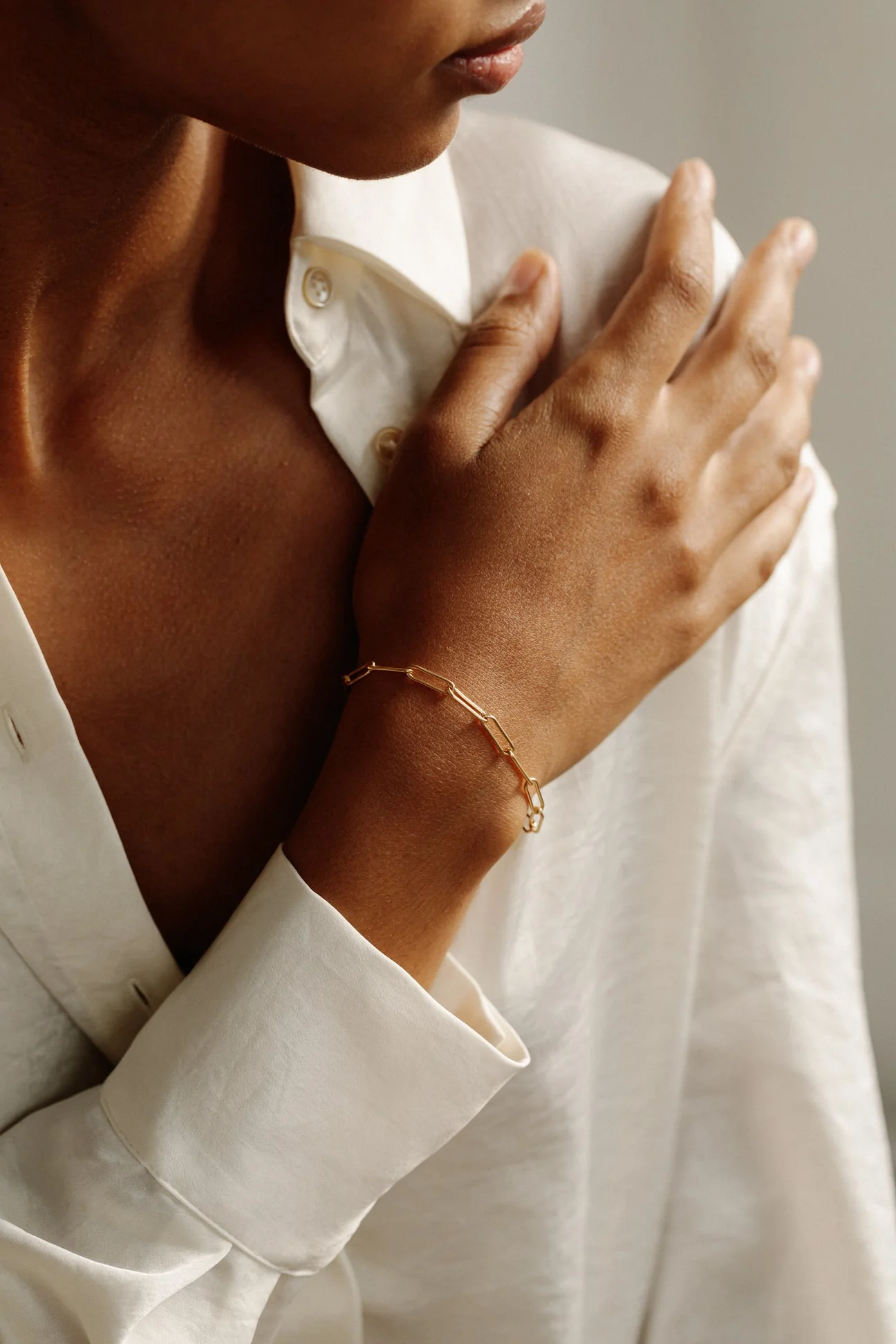 Lisbeth Fia Bracelet (Gold or Silver) - Image 6