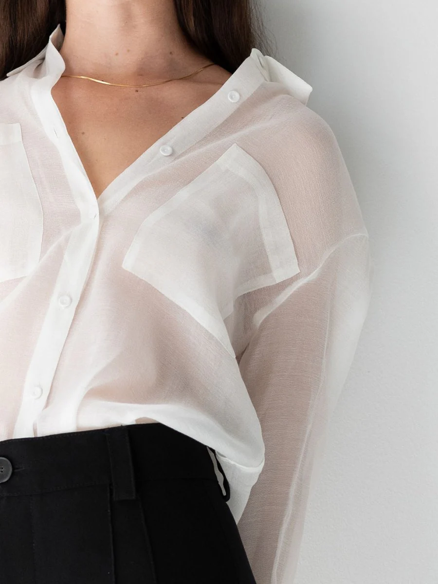 Lisbeth Fine Herringbone Necklace (Gold) - Image 3