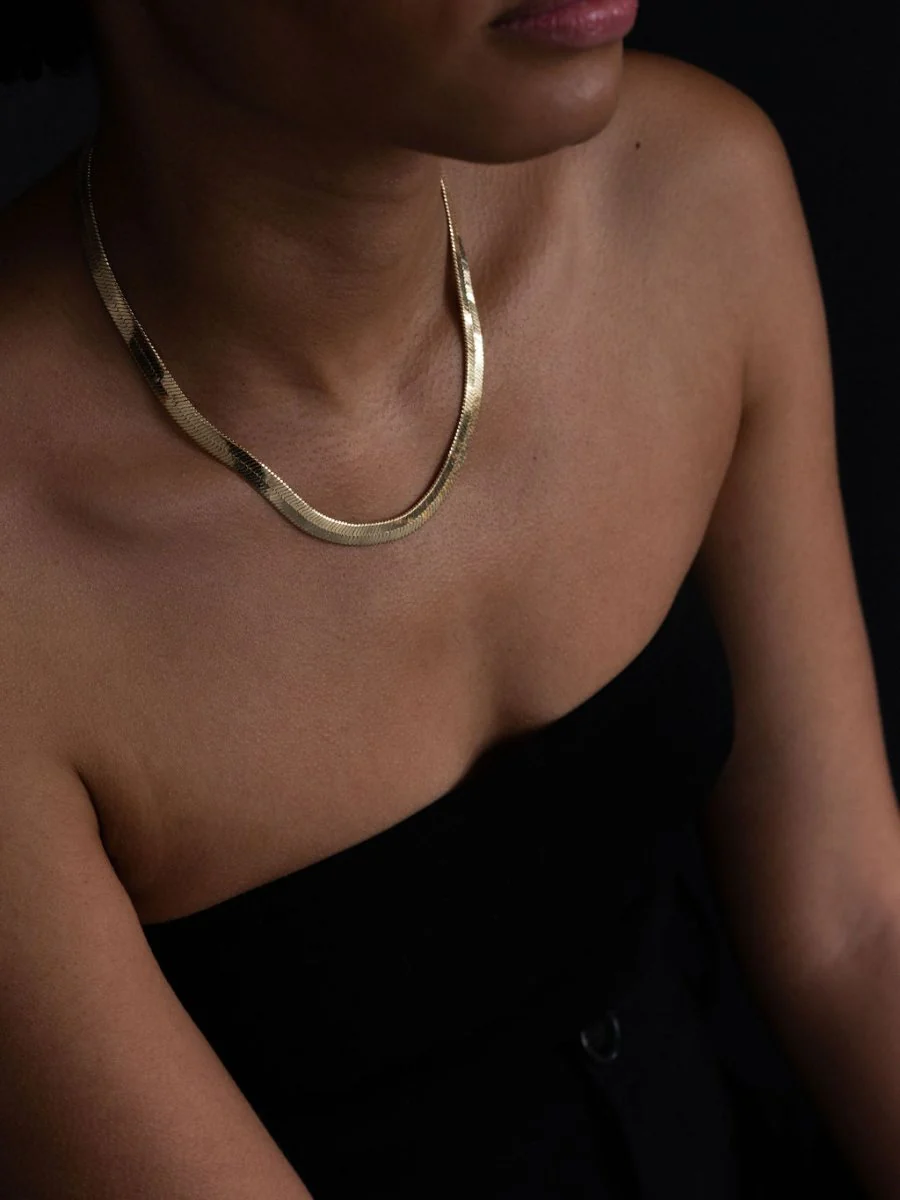 Lisbeth Herringbone XL Necklace - Image 3
