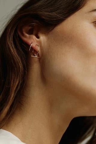 Lisbeth Leika Hoops (Gold or Silver)