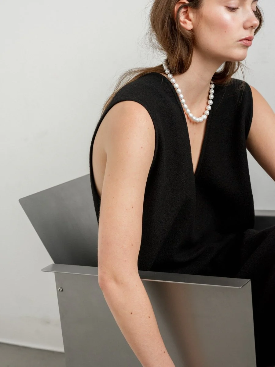 Lisbeth Moss Necklace - Image 2