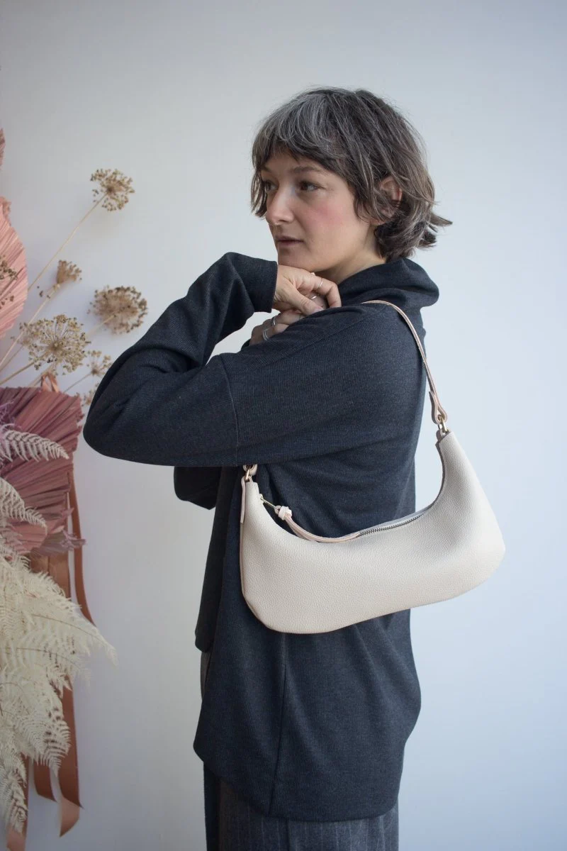 Market Canvas Caroline Shoulder Bag (Cream) - Image 3