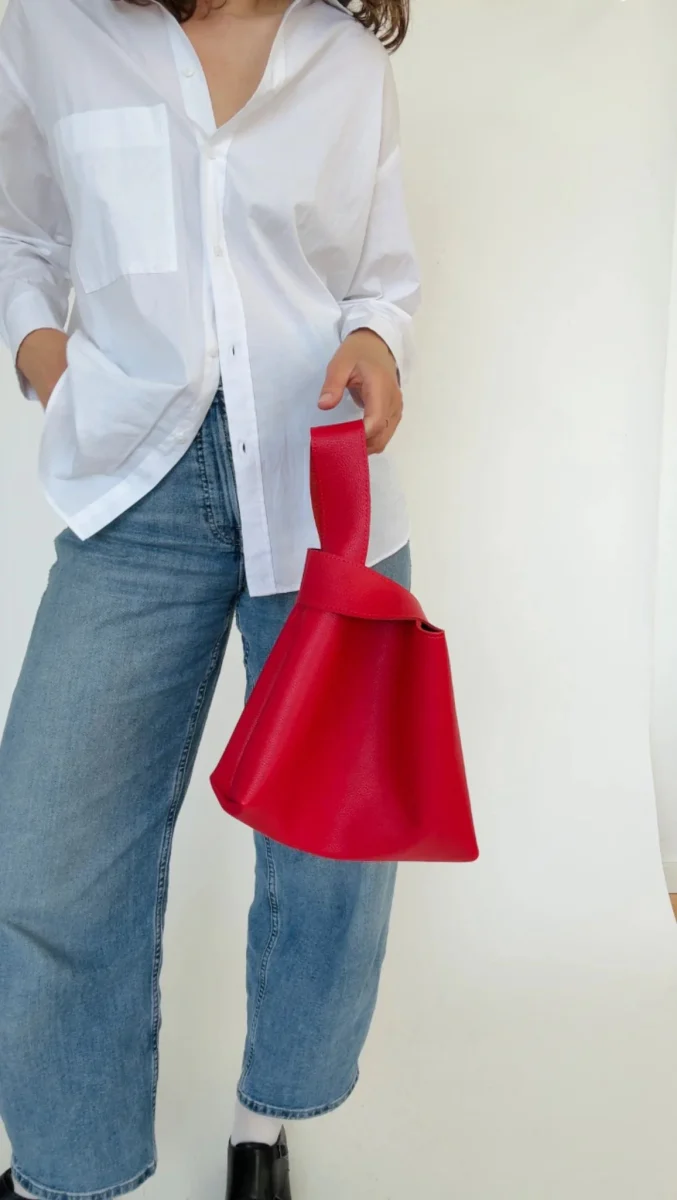 Market Canvas Issy Mini Tote (Strawberry) - Image 5