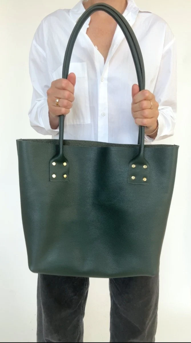 Market Canvas Moore Refined Tote (Kale) - Image 2