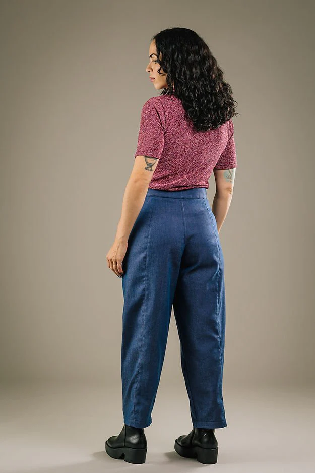 Mercedes Morin Barrel Jeans (Navy Blue) - Image 6