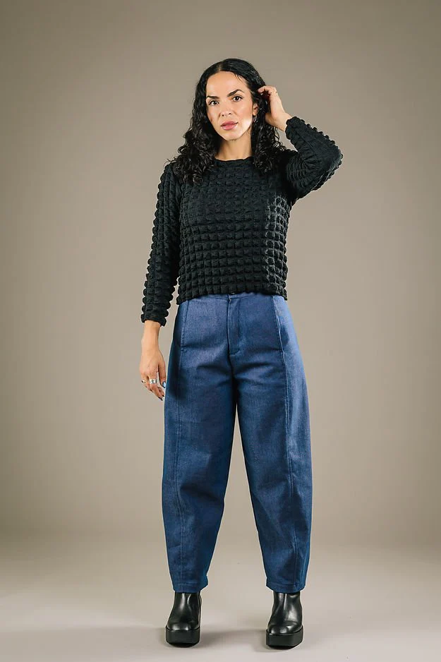 Mercedes Morin Popcorn Top (Black) - Image 9