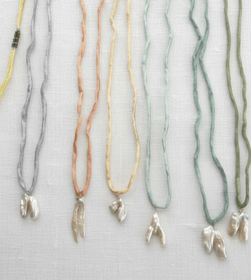 Miiken Pointe Necklace (Silk/Pearl)